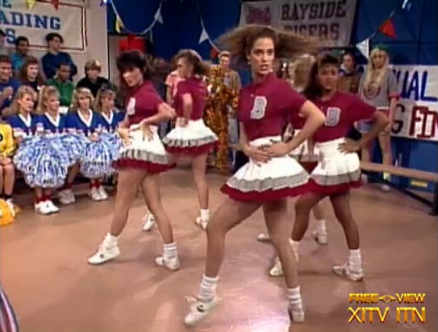  XITV FREE <> VIEW� Saved By The Bell! Starring Elizabeth Berkley, Tiffani Amber Thiessen, and Lark Voorhies! XITV Is Must See TV! 