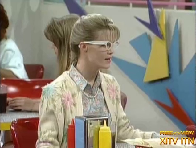 XITV FREE <> VIEW Saved By The Bell! Starring Elizabeth Berkley, Tiffani Amber Thiessen, Lark Voorhies, and Josie Davis! XITV Is Must See TV! 